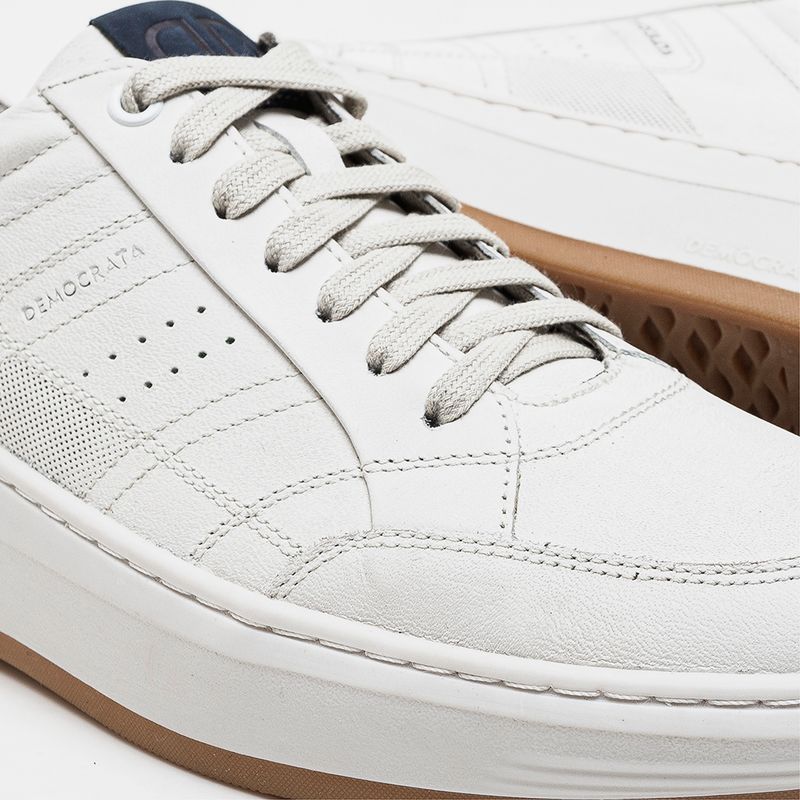 democrata-denim-john-240404-003-3