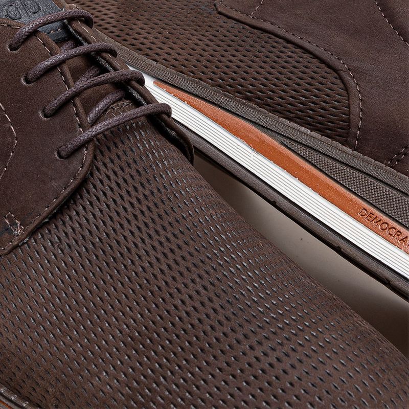 Sapato-Metropolitan-Cafe-Type-Cafe-39