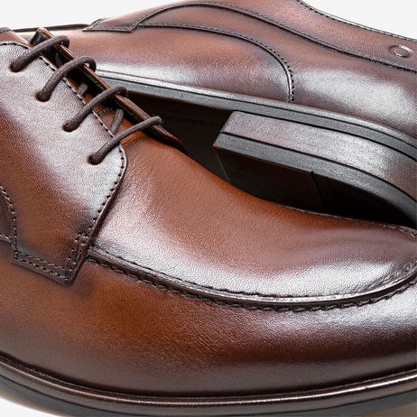 Sapato Metropolitan Moscato Marrom