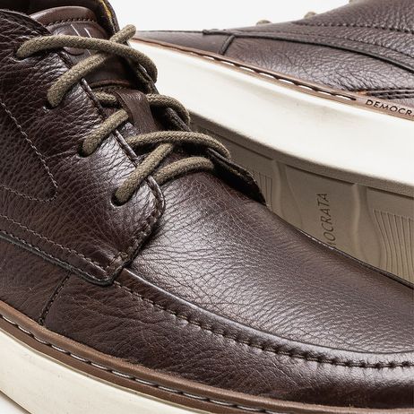 Bota Clash Marrom