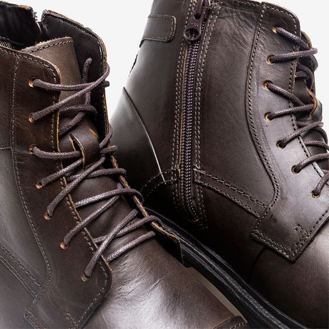 Bota Astro Marrom