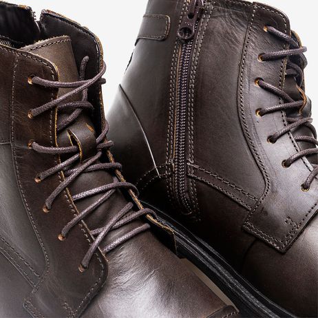Bota Astro Marrom
