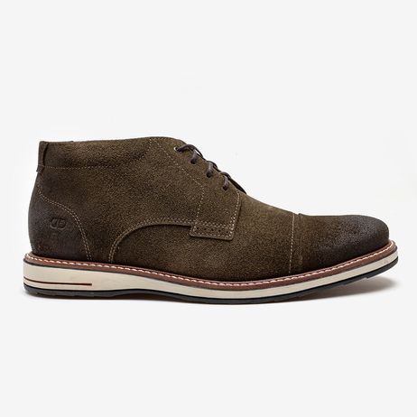 Bota Metropolitan Oliver Café